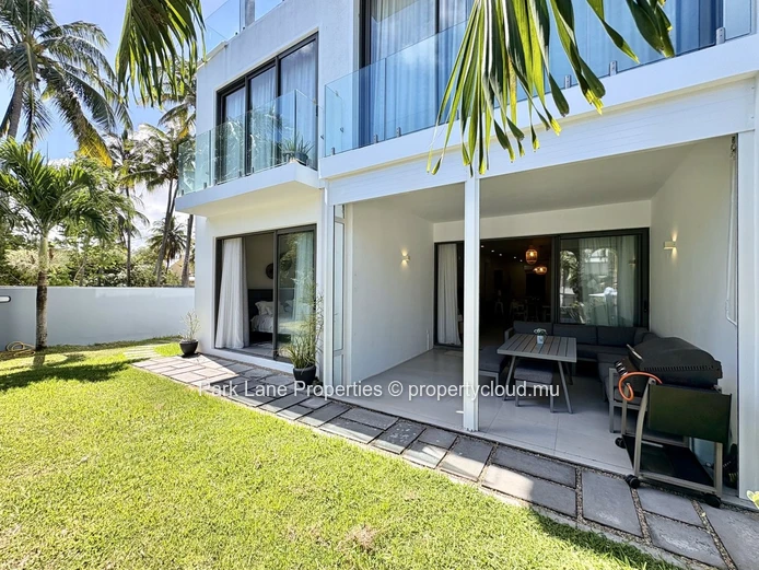 Appartement de 3 chambres avec accès mer à Blue Bay
