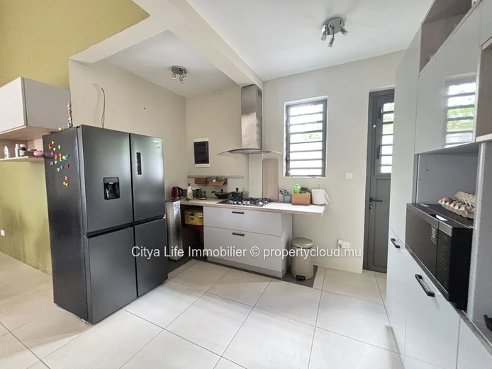 House for Sale Black River