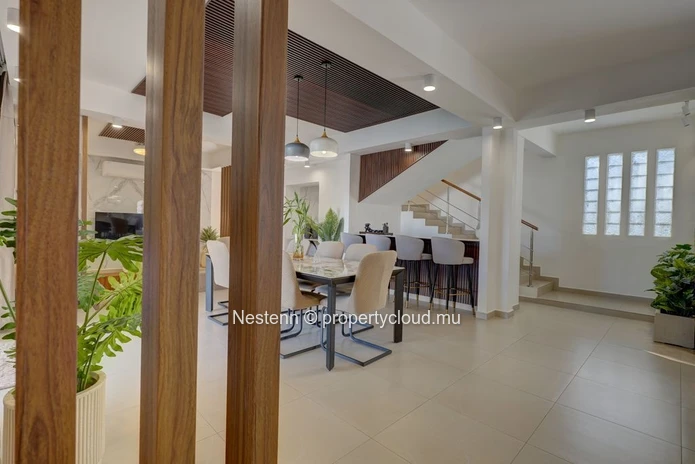 Magnifique villa de 4 chambres proche de la plage