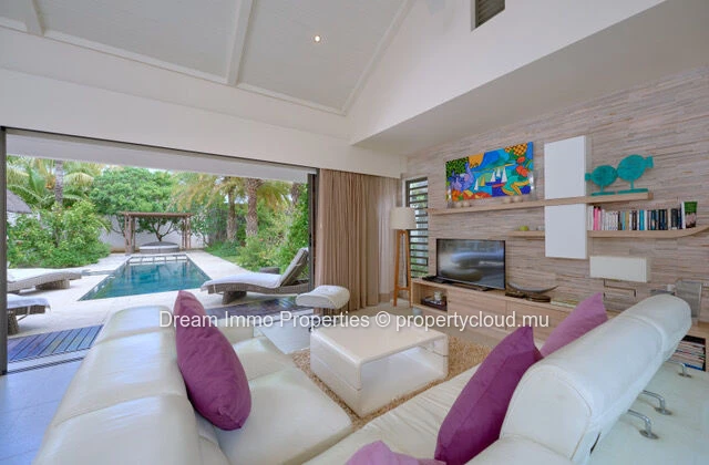 Elegant 3-bedroom villa near the sea at Clos du Littoral, Grand Baie - Mauritius