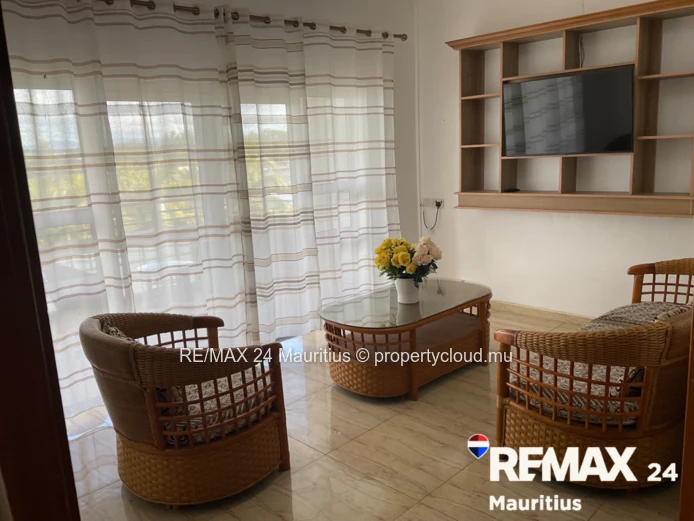 OCEANFRONT PENTHOUSE IN BLUE BAY - 4 BEDROOMS, PANORAMIC SEA VIEWS A rare investment opportunity on
