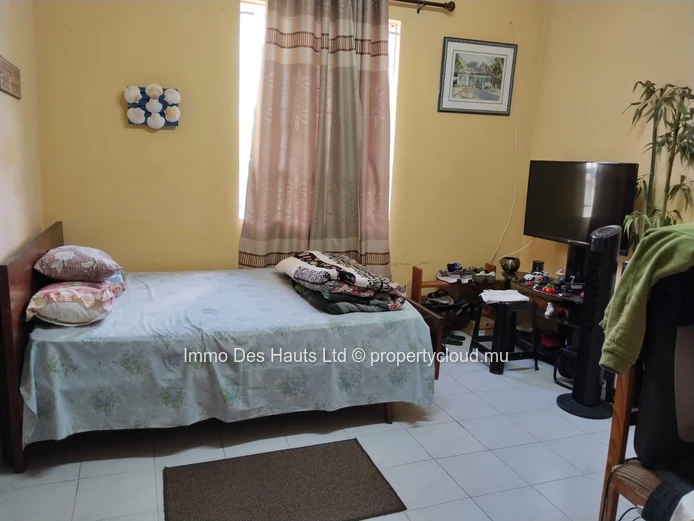 Maison de 4 chambres semi meublé en vente Rose Hill 