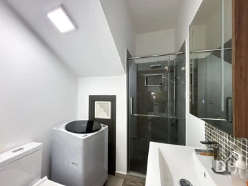 4 Bedroom Townhouse, Duplex