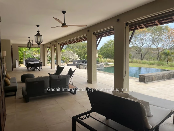 Investissez dans une villa sur le golf de Tamarina dans l'ouest de l'Ile Maurice