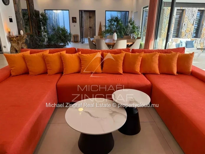 Exceptional Villa in a Residence in Pereybere