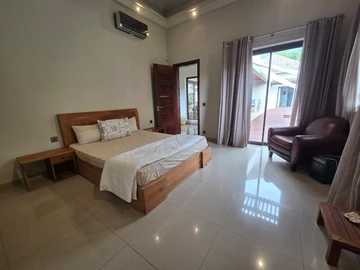 4 Bedroom Villa