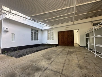 Appartement de 4 Chambres