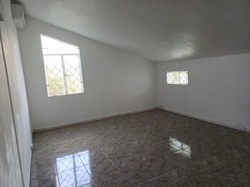 Maison de 4 Chambres