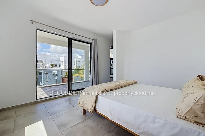 Contemporary elegance in the heart of Pereybère