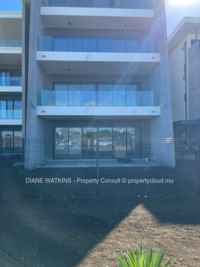 Superb 3-Bedroom Apartment with Mountain Views – West Coast (Flic en Flac)