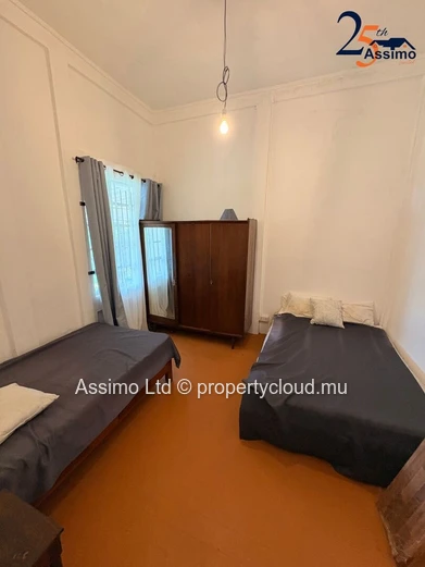4-bedroom family home with garden in Unite, Camp de Masque. (Sole Mandate)