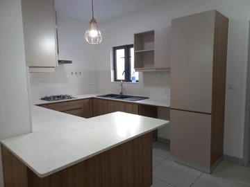 4 Bedroom Townhouse, Duplex