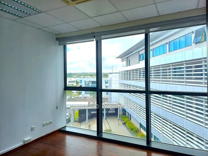 Bureaux - 711m2 - Ebène