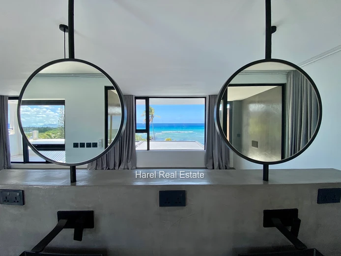 **Luxury Beachfront Penthouse for Sale **  