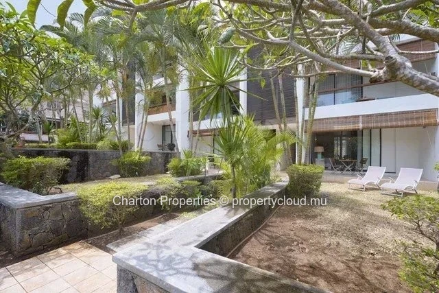 Élégant appartement de 1 chambre en rez-de-jardin à quelques pas des plages de Mont Choisy