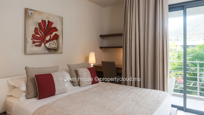 3-Bedroom Beachfront Apartment for Rent in Tamarin