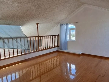 Appartement de 5 Chambres