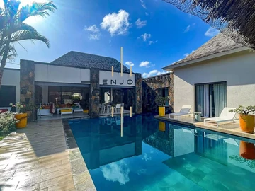 4 Bedroom Villa