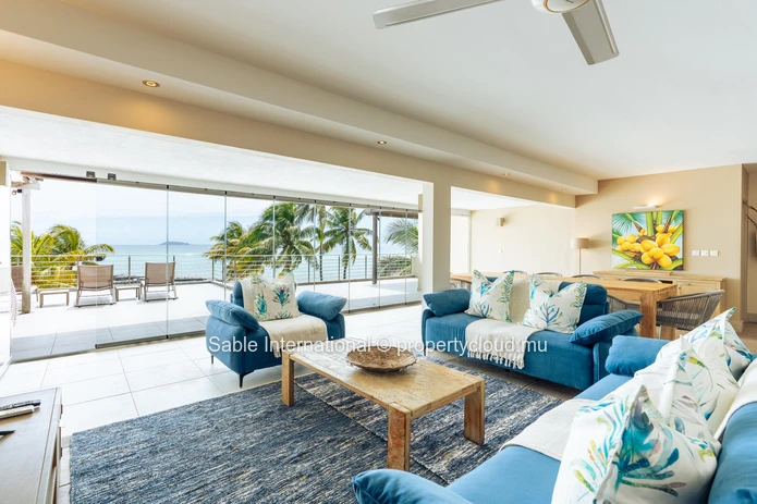 Luxury Beachfront Penthouse in Cap Malheureux with Sea Views and Communal Pool - Fully Furnished and Equipped 