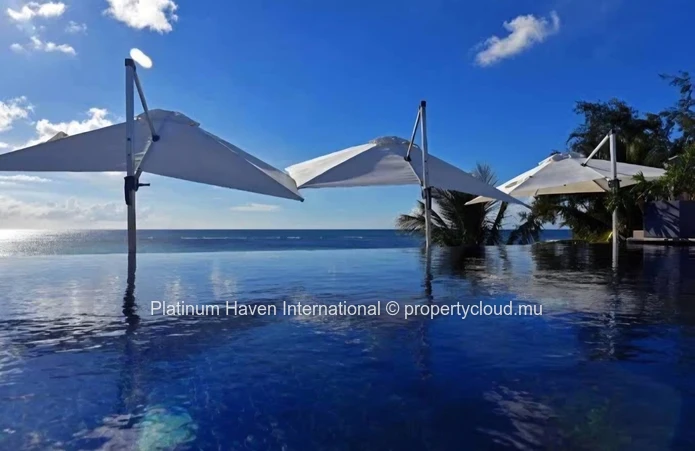 Beachfront Penthouse In Péreybère ? With Private Beach Access An Exceptional Beachfront Penthouse In Péreybère ? With...