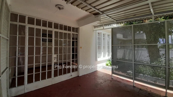 Ground floor of a house for rent in Vacoas