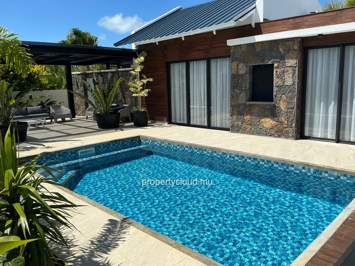 Beautiful 3-bedroom villa for rent on Mount Mascal – Calodyne / Grand Baie