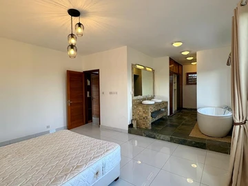 3 Bedroom Villa