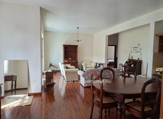 Appartement à vendre à Curepipe - De Beaux Espaces