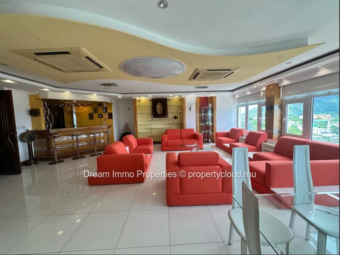 Superb Duplex Penthouse With Mountain Views In Quatre Bornes – Mauritius