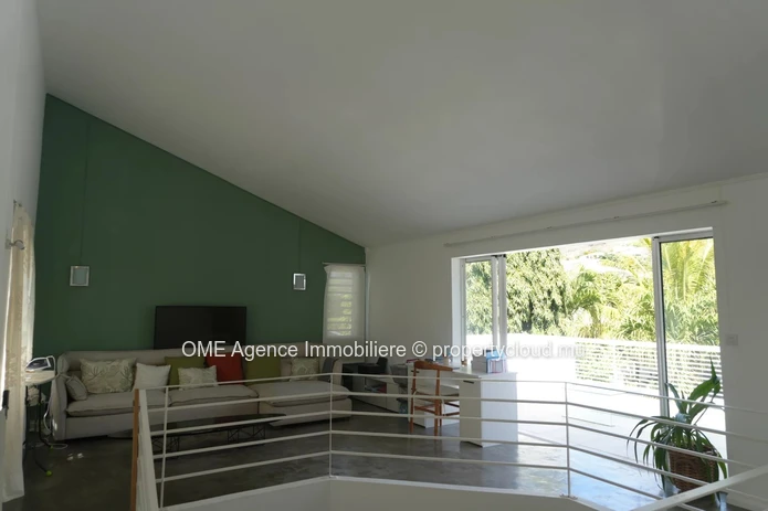 Family 4-Bedroom House with Swimming Pool | Tamarin