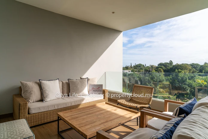 Appartement PDS à vendre à St Antoine, 153m², 3 chambres, piscine commune, vue mer, proche écoles, parking, jardin. P...