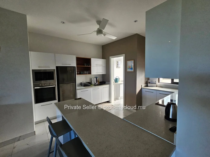 3-Bedroom Penthouse with Private Rooftop & Sea/Mountain Views – Les Voiles, Grand Baie/Pereybere