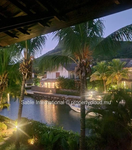 Luxury Apartment in Tamarin, Rivière Noire - Black River Area with Mountain & River Views, Pool, and More! 