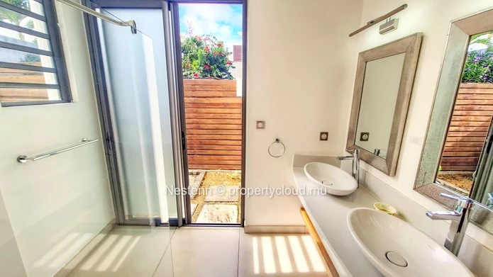 Magnifique villa de 4 chambres située dans une résidence sécurisée