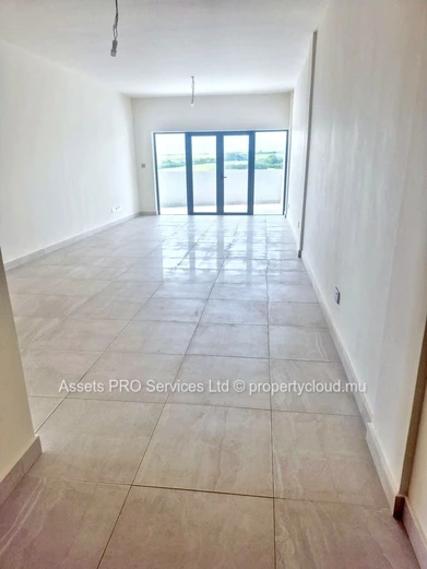 3 bedrooms on 8th floor