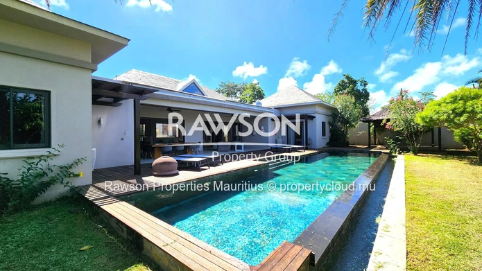Villa 4 Chambres | Bureau | Piscine | Accessible Aux Étrangers | Pereybere | €