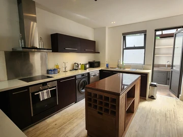 Townhouse, Duplex de 3 Chambres