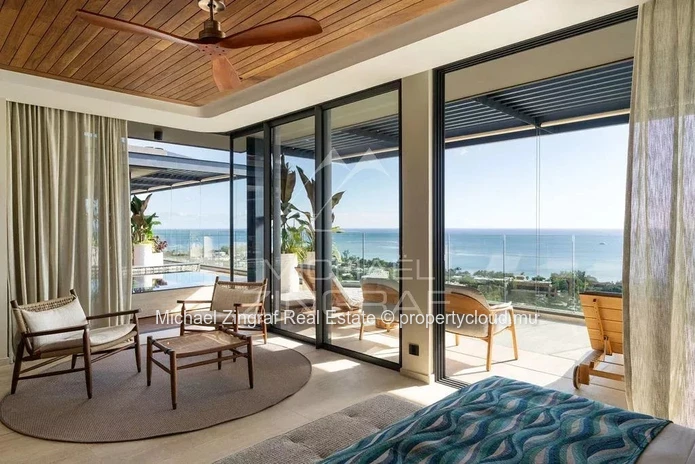 Exceptional Penthouse – Rivière Noire