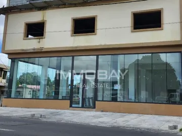 Prime Located Commercial Space For Rent In Curepipe.