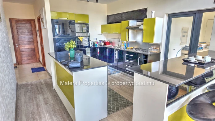 Stunning Penthouse 3-bedroom Apartment for Sale in Sodnac. 