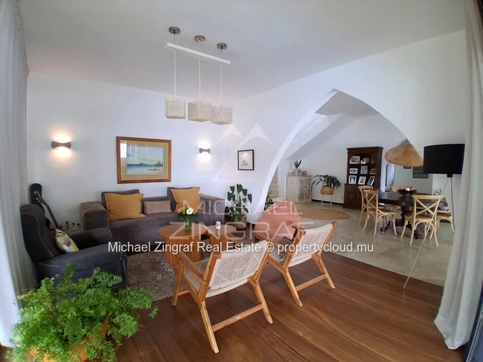 Villa familiale meublée de 4 chambres avec piscine