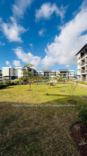 Appartement moderne de 3 chambres- Beau Plan Smart City