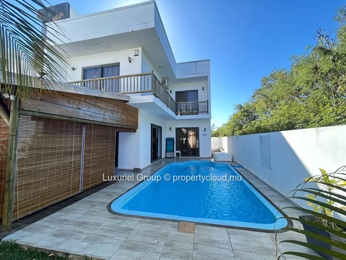 Maison charmante avec piscine et jardin à Pereybere
