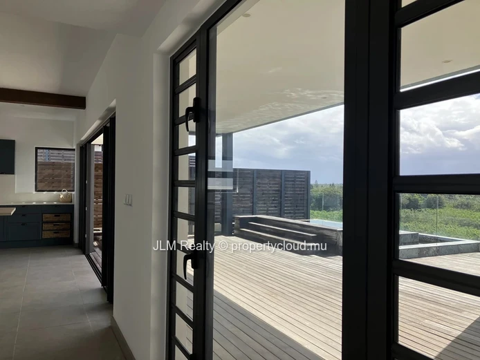 À vendre à St Antoine, Île Maurice : Penthouse en bord de mer, 3 chambres