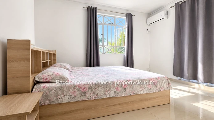 Appartement confortable et joliment rénové de 3 chambres à Trou-aux-Biches