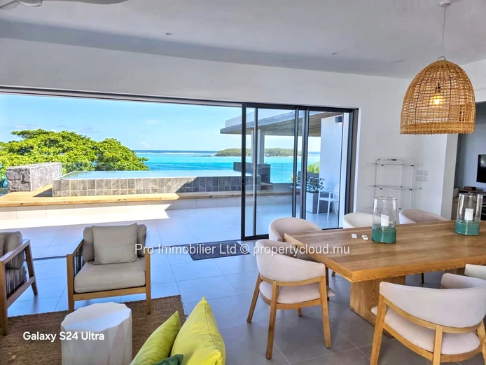 Superbe Penthouse en Bord de Mer à Vendre – Blue Bay South | PLEINE PROPRIÉTÉ