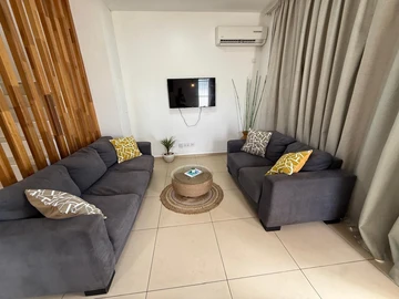 4 Bedroom Townhouse, Duplex
