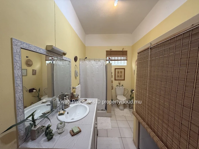 Maison meublée 2 chambres avec piscine à louer à Tamarin