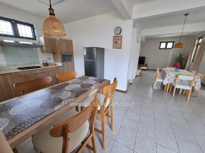 House / Villa - 3 bedrooms - Flic en Flac - Ref. MA96213LO
