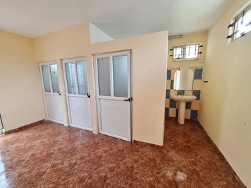 Bureau de 5 Chambres